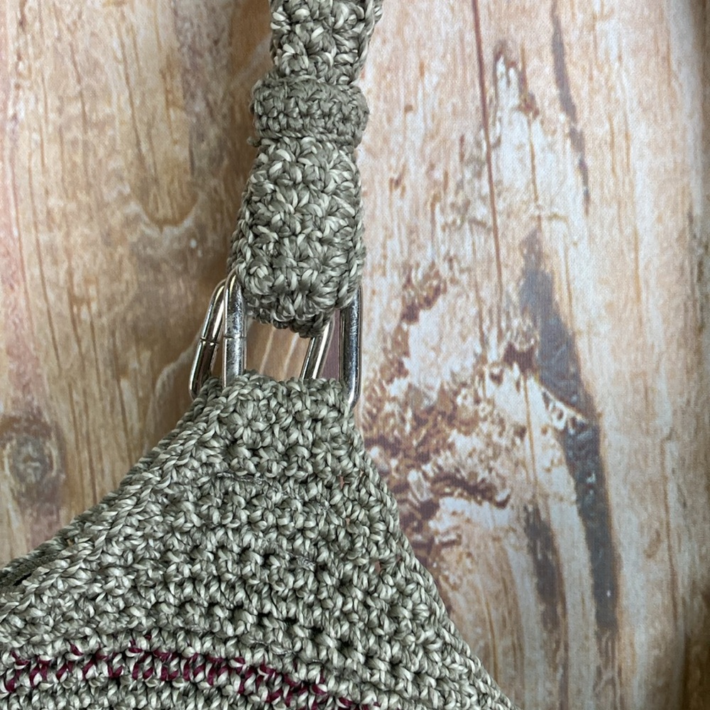 💵The SAK Belle Striped Crochet Hobo Bag - Picture 4 of 10